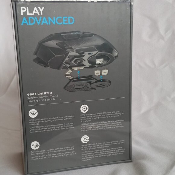 Logitech G502 Wireless Gaming Mouse - Picture 4 of 5